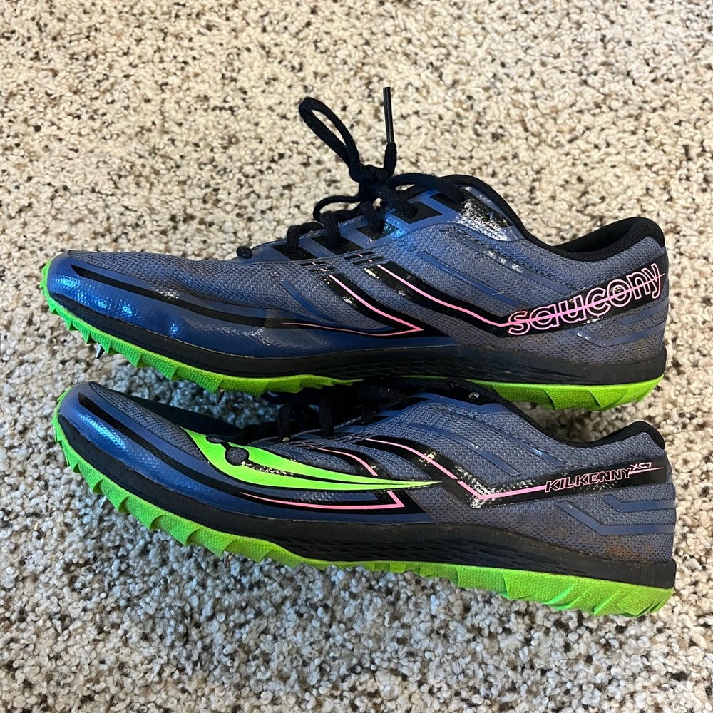 Saucony XC Spikes